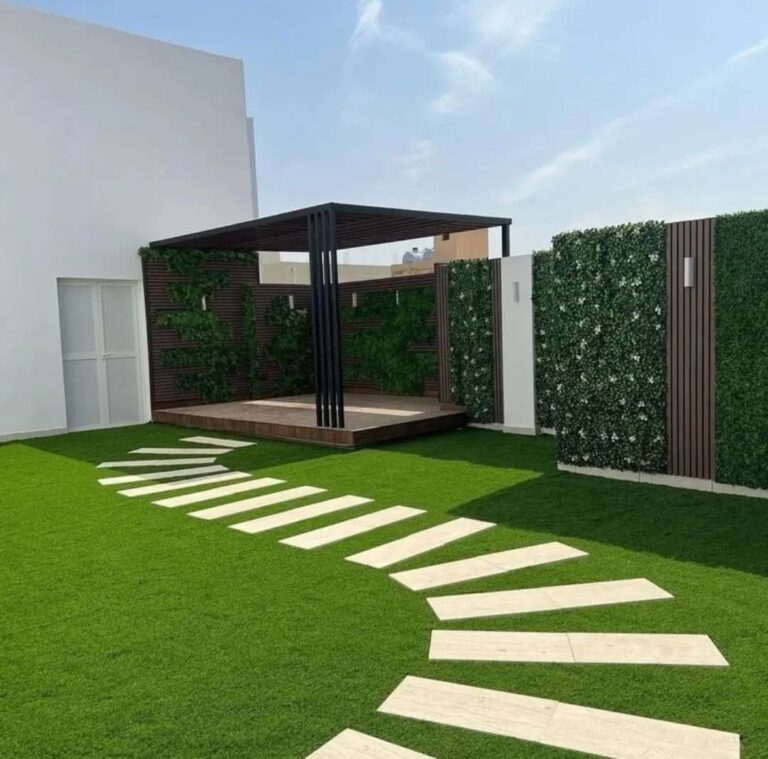 توريد وتركيب العشب الصناعي